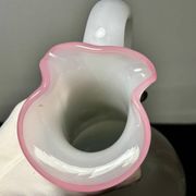 Pichet Opaline Baccarat / Saint Louis 19ème siècle
