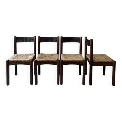 Lot 4 chaises modernistes en bois massif, cuir et paille, Italie 1970