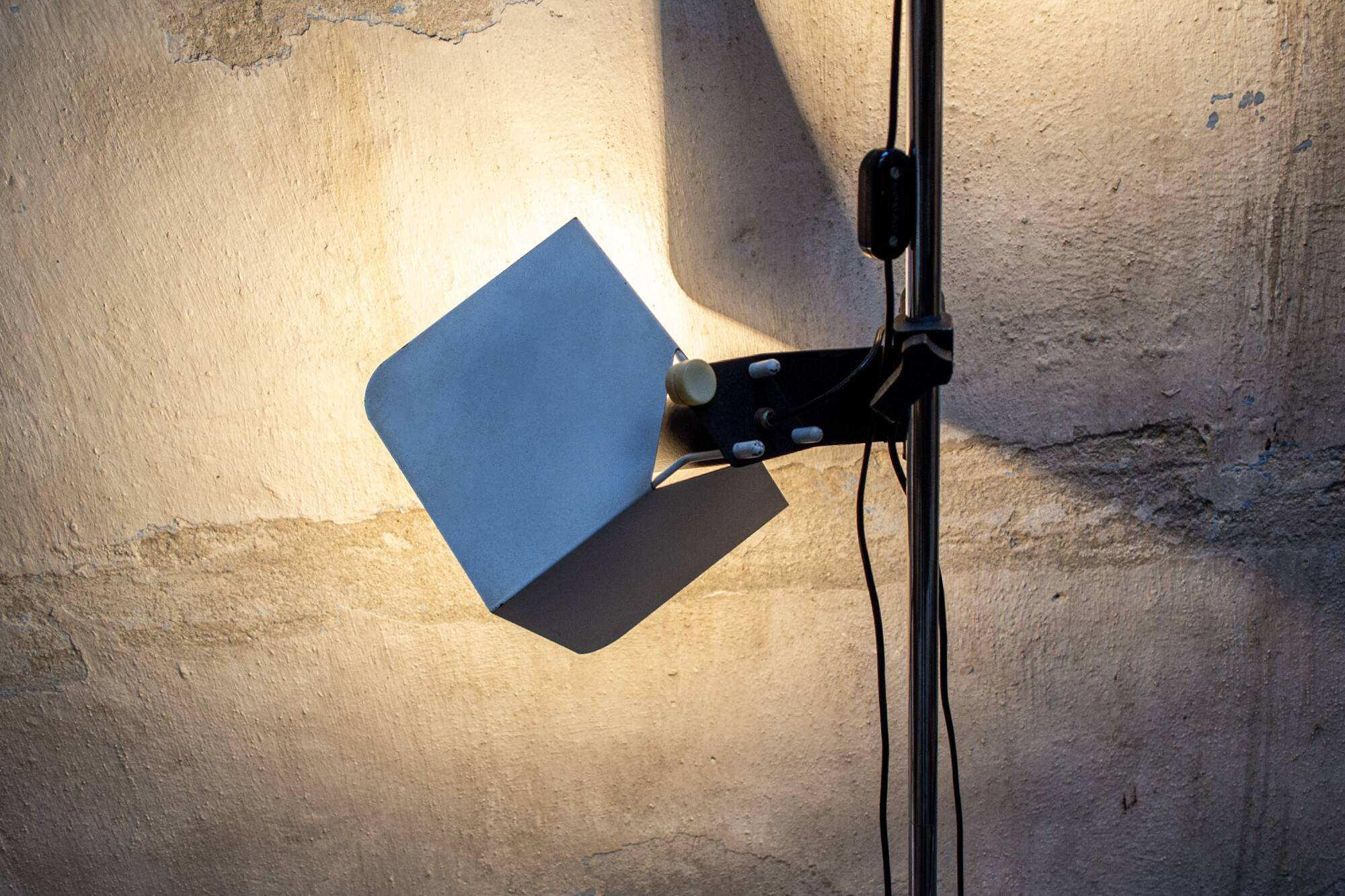 Triedro Floor Lamp in Lacquered and Chromed Metal by Joe Colombo for Stilnovo, Italy, 1970s