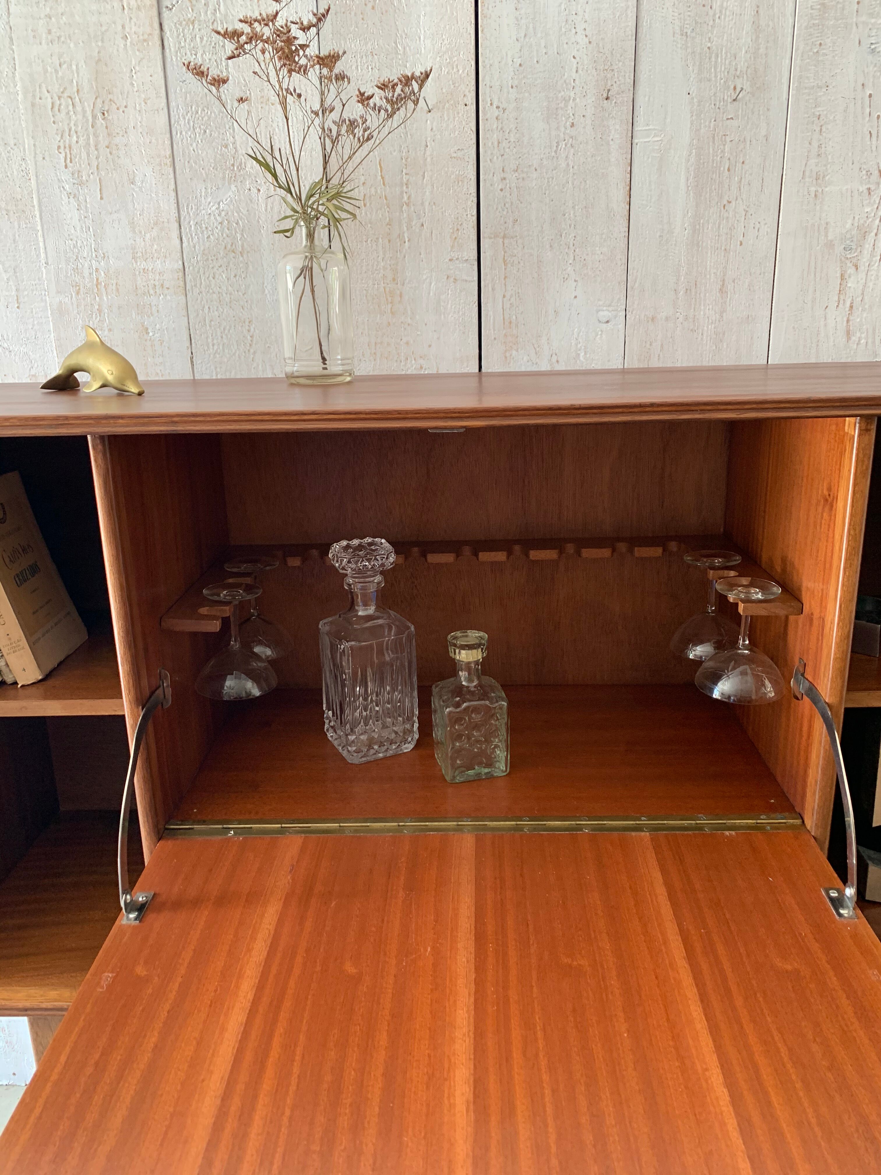 Vintage buffet/bar
