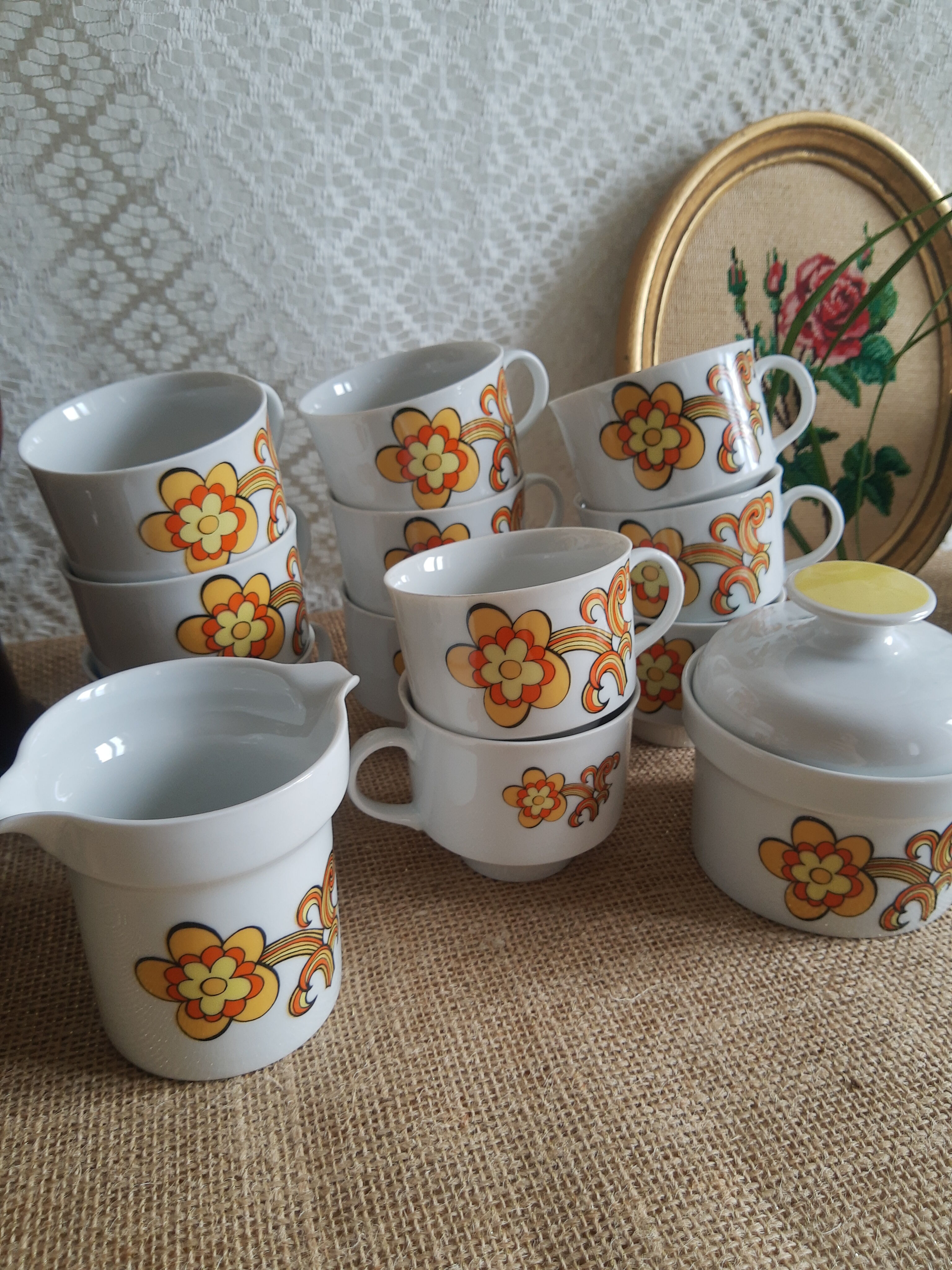 Set 11 coffee cups, sugar bowl and milk pitcher Wunsiedel Bavaria vintage