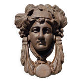 Heurtoir de porte en fonte portrait féminin classique