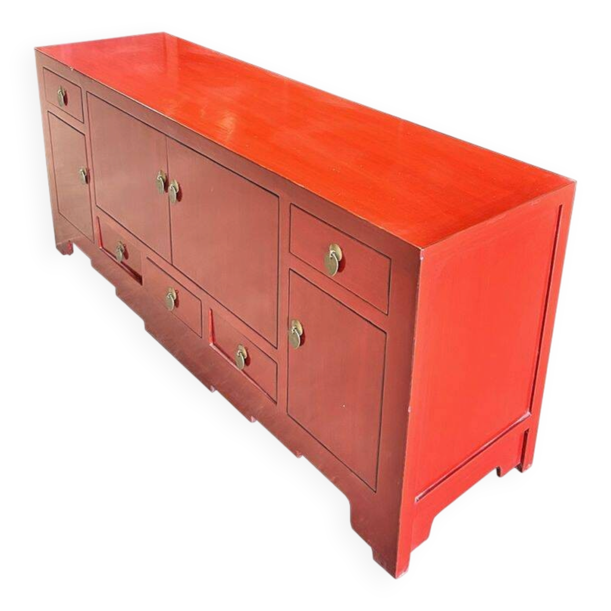 TV unit reproduction of an antique