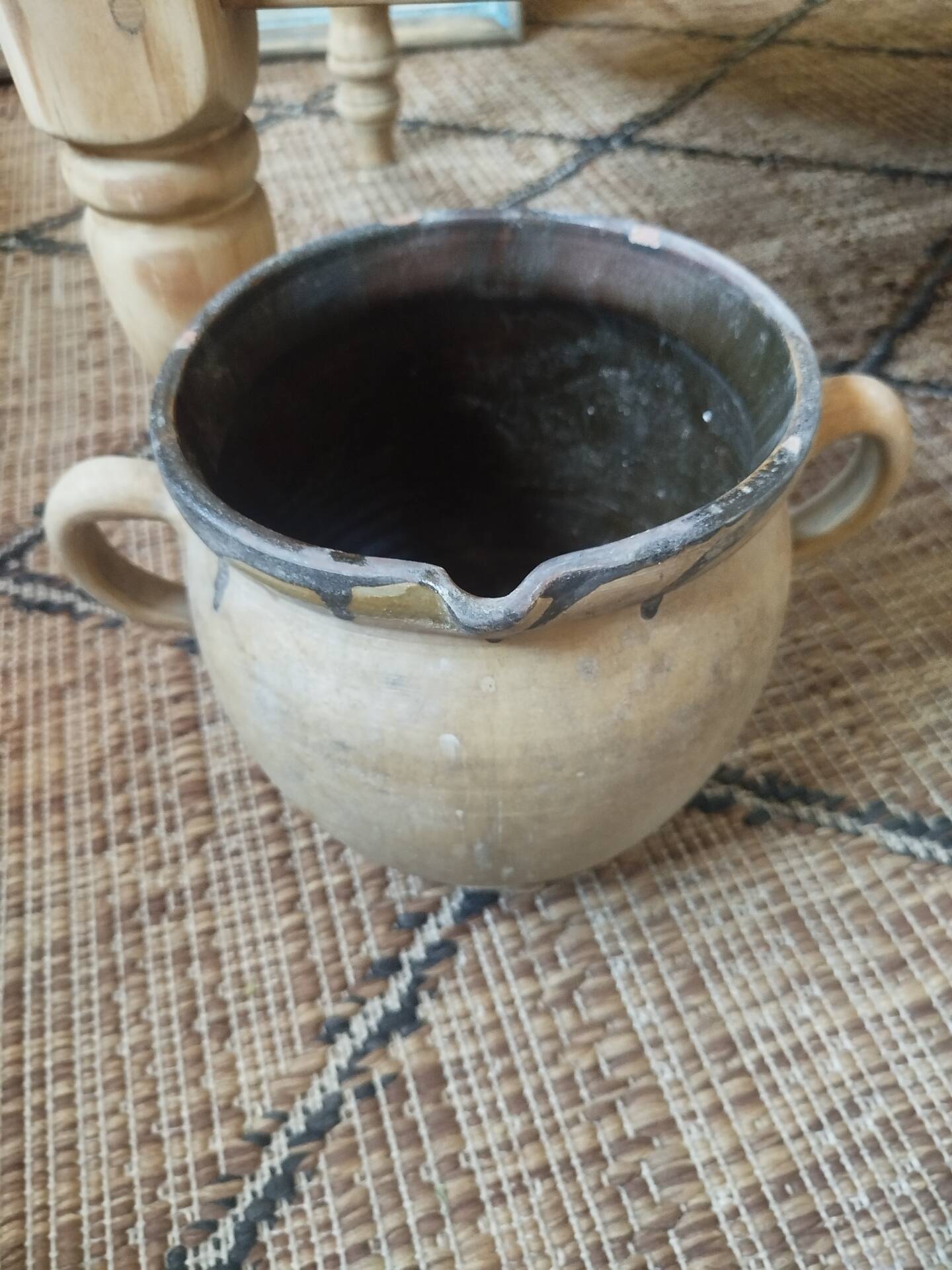 Terracotta pot