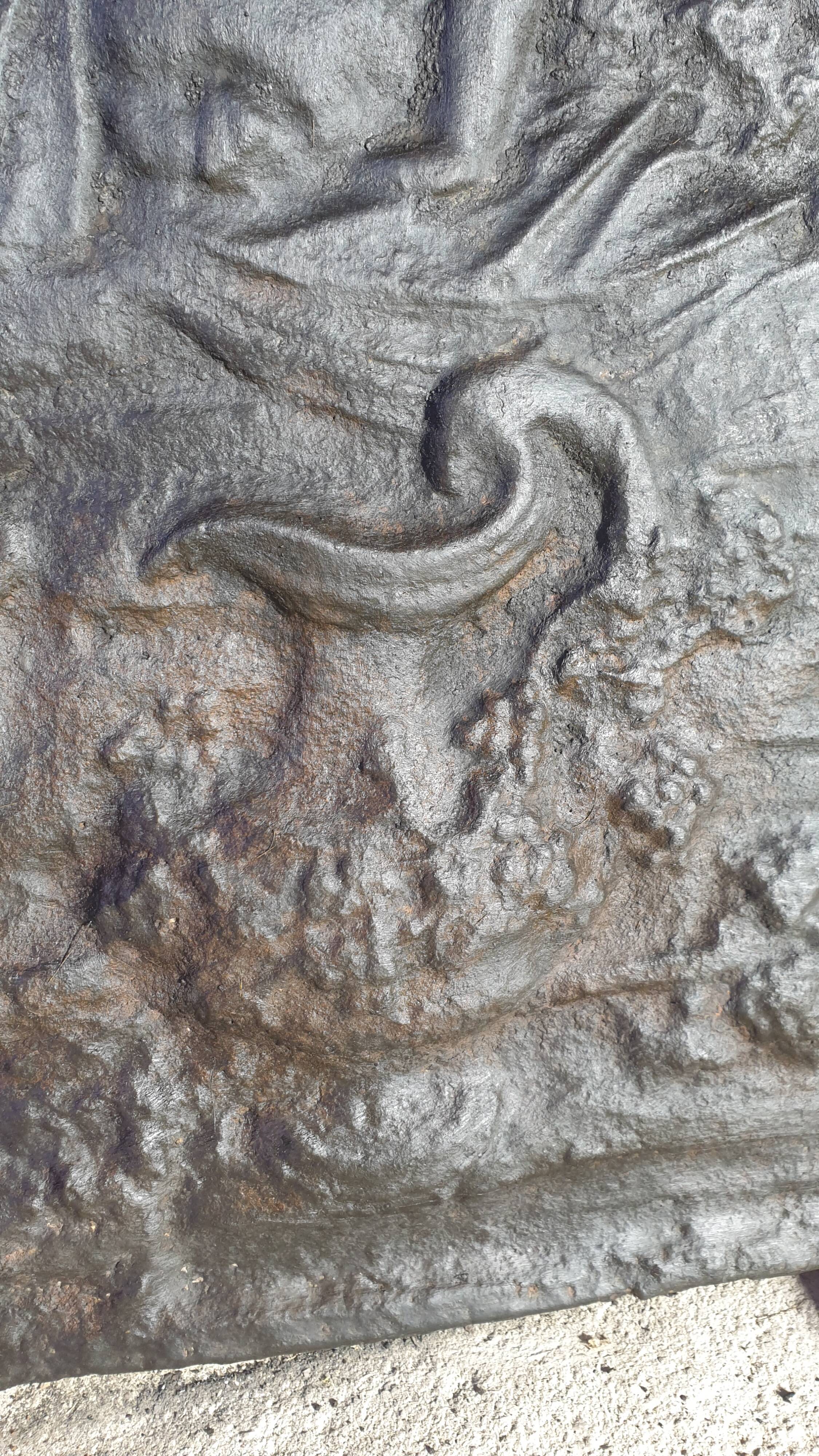 Cast iron fireplace plate - winemaking - 1710