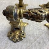 Articulated bronze handles