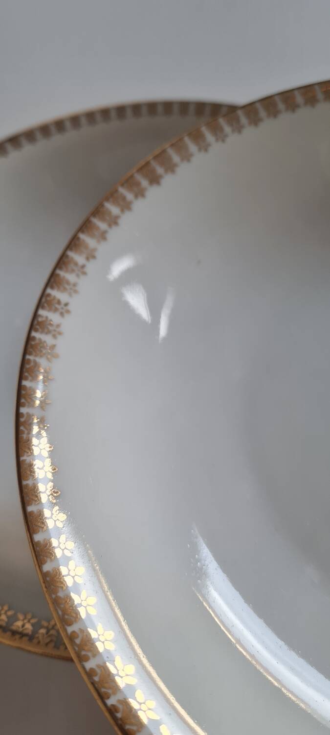 Set of 6 porcelain plates