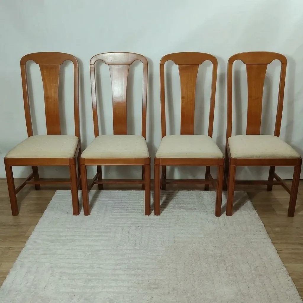 Set of 4 vintage chairs in stained wood and cream fabric.