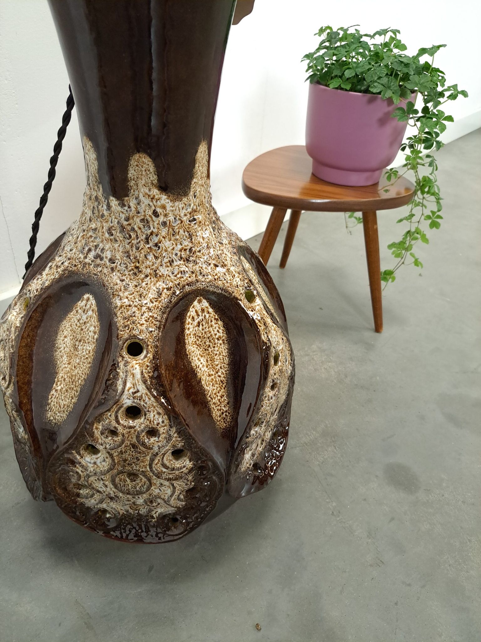 Lampe en céramique marron de Besigheimer Leuchten avec base éclairée