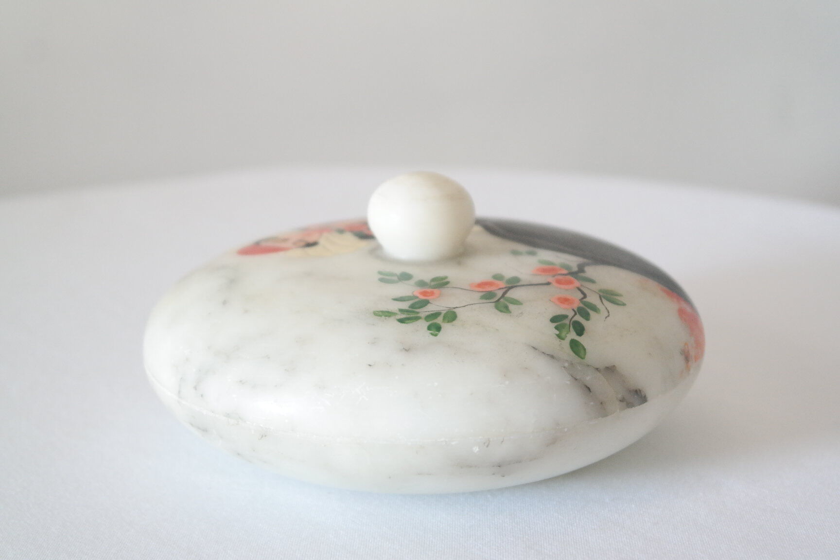 Hand-painted art deco round box