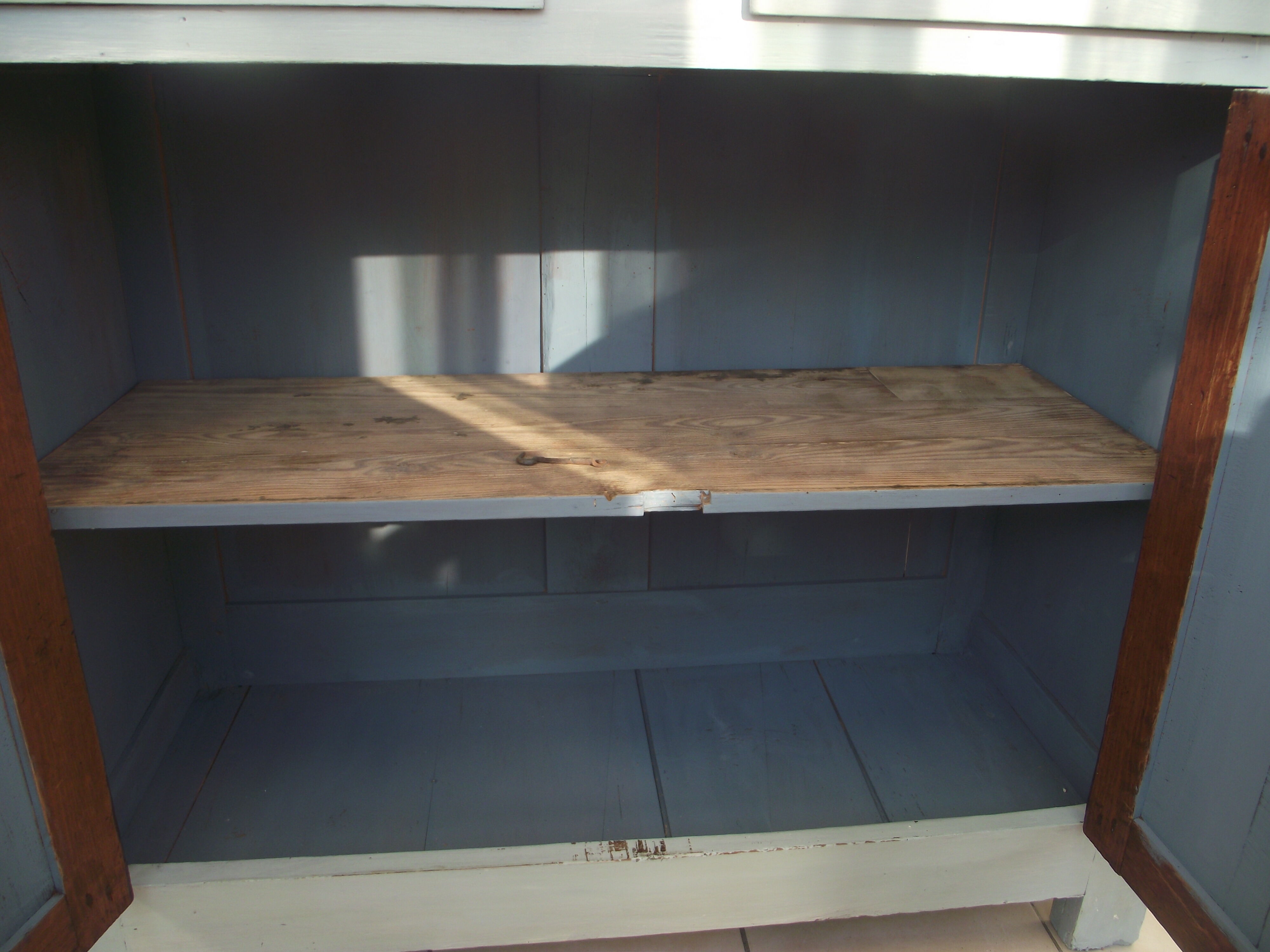 Parisian sideboard in painted fir