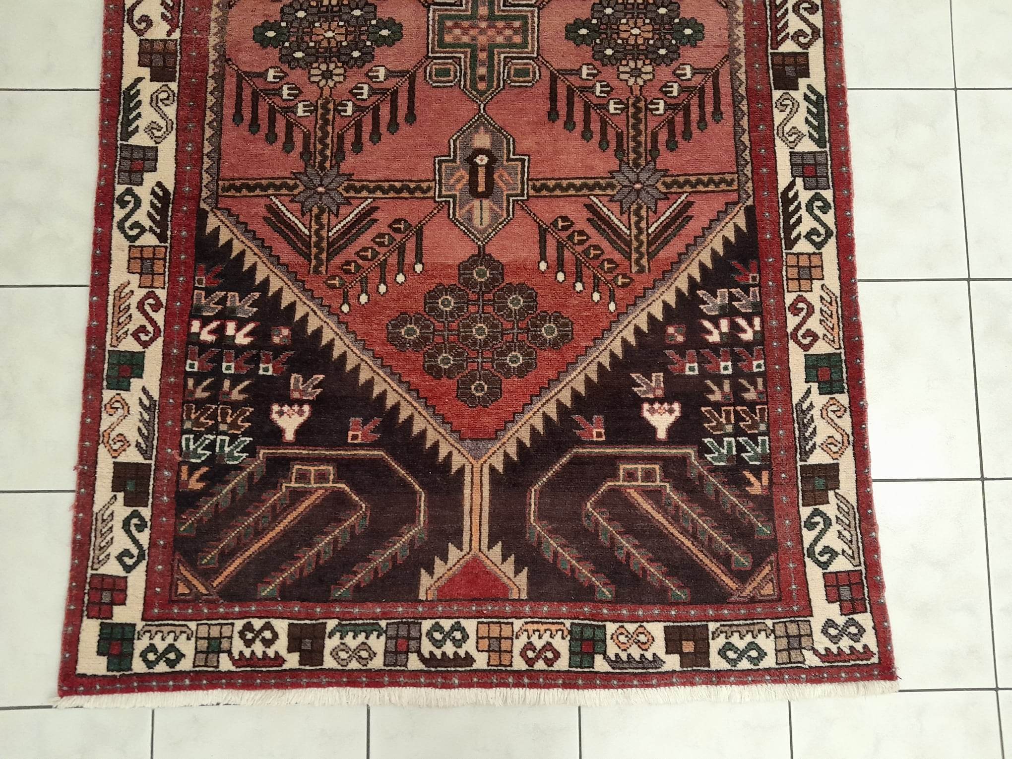 Handmade Persian Hamadan rug 215x130cm