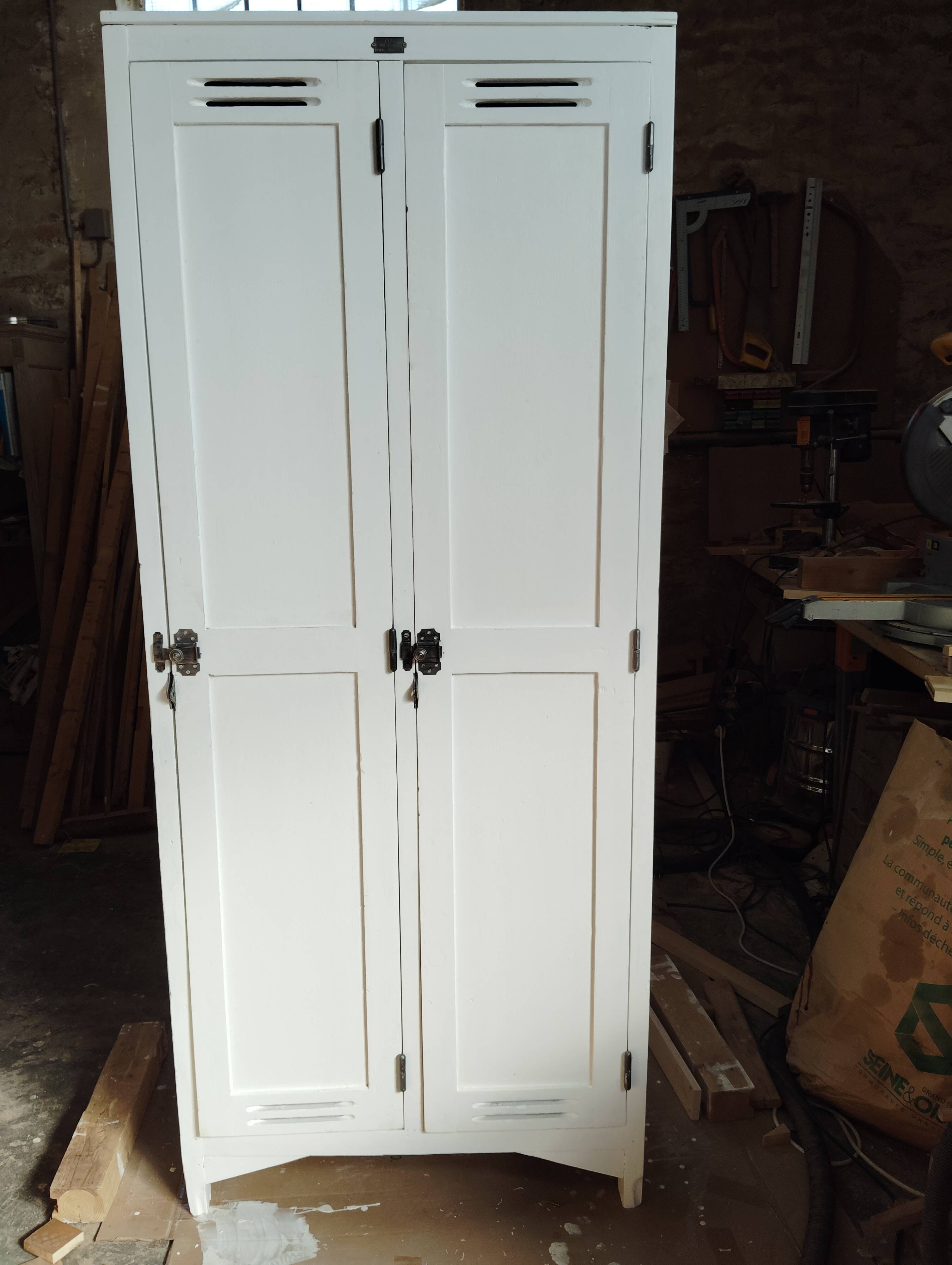 Old Parisian wooden locker room/wardrobe
