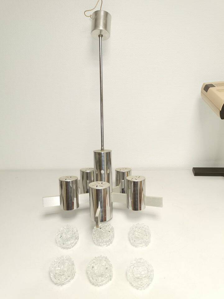 Design chandelier SCIOLARI . Vintage lamp 70s space age