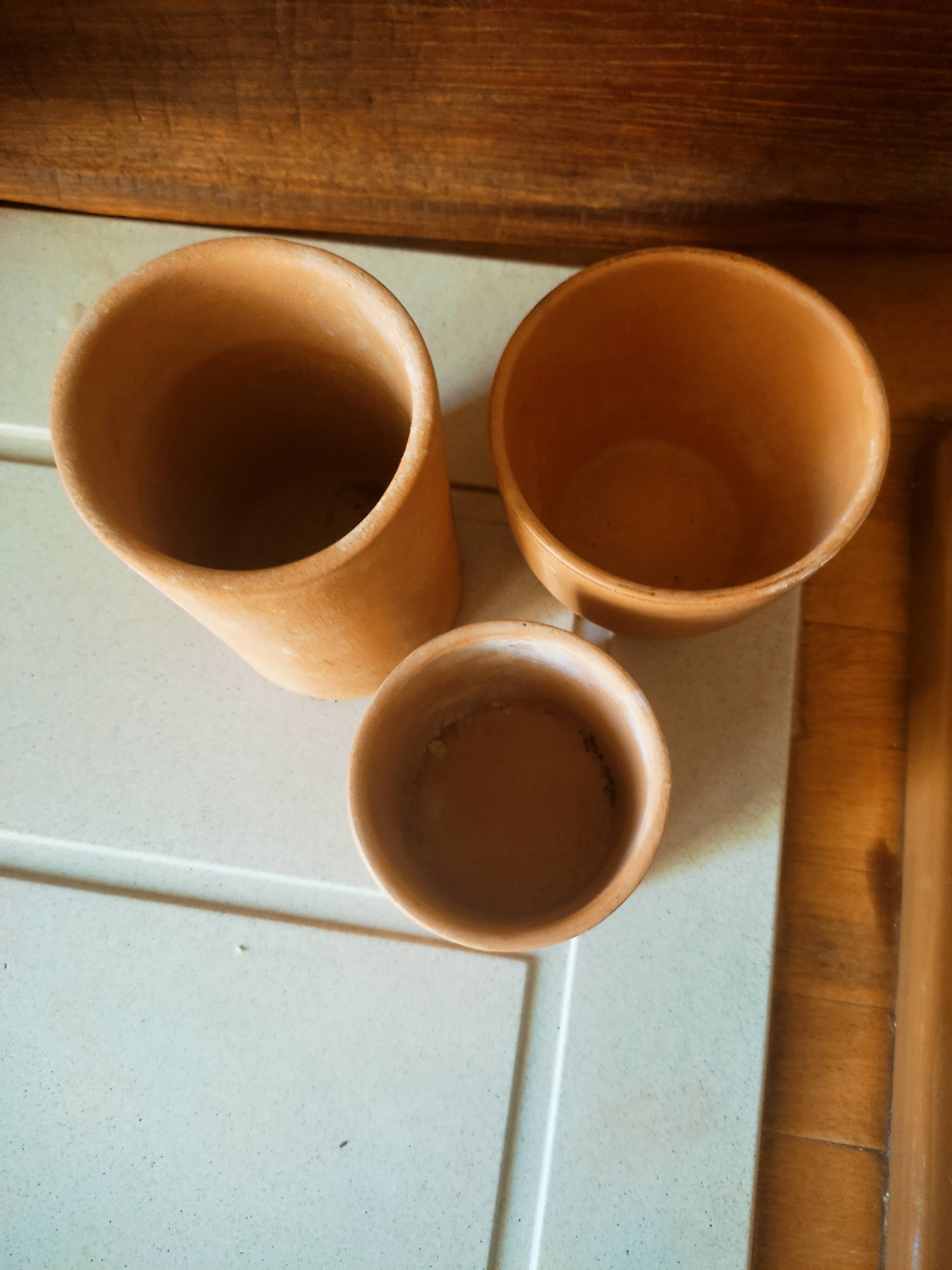3 terracotta pencil pots