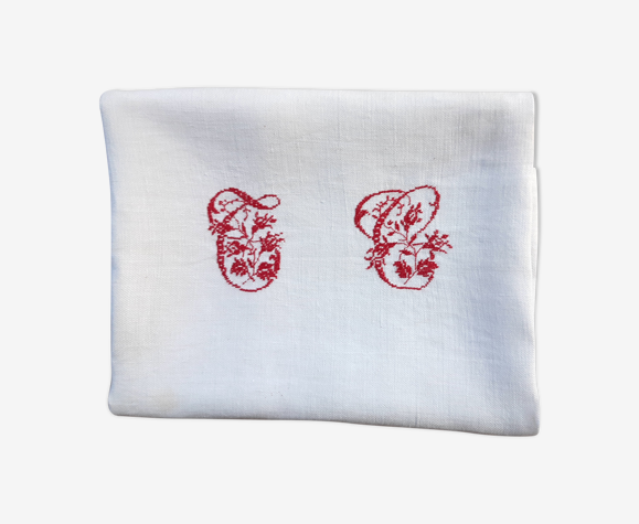 Nappe avec monogramme TC central