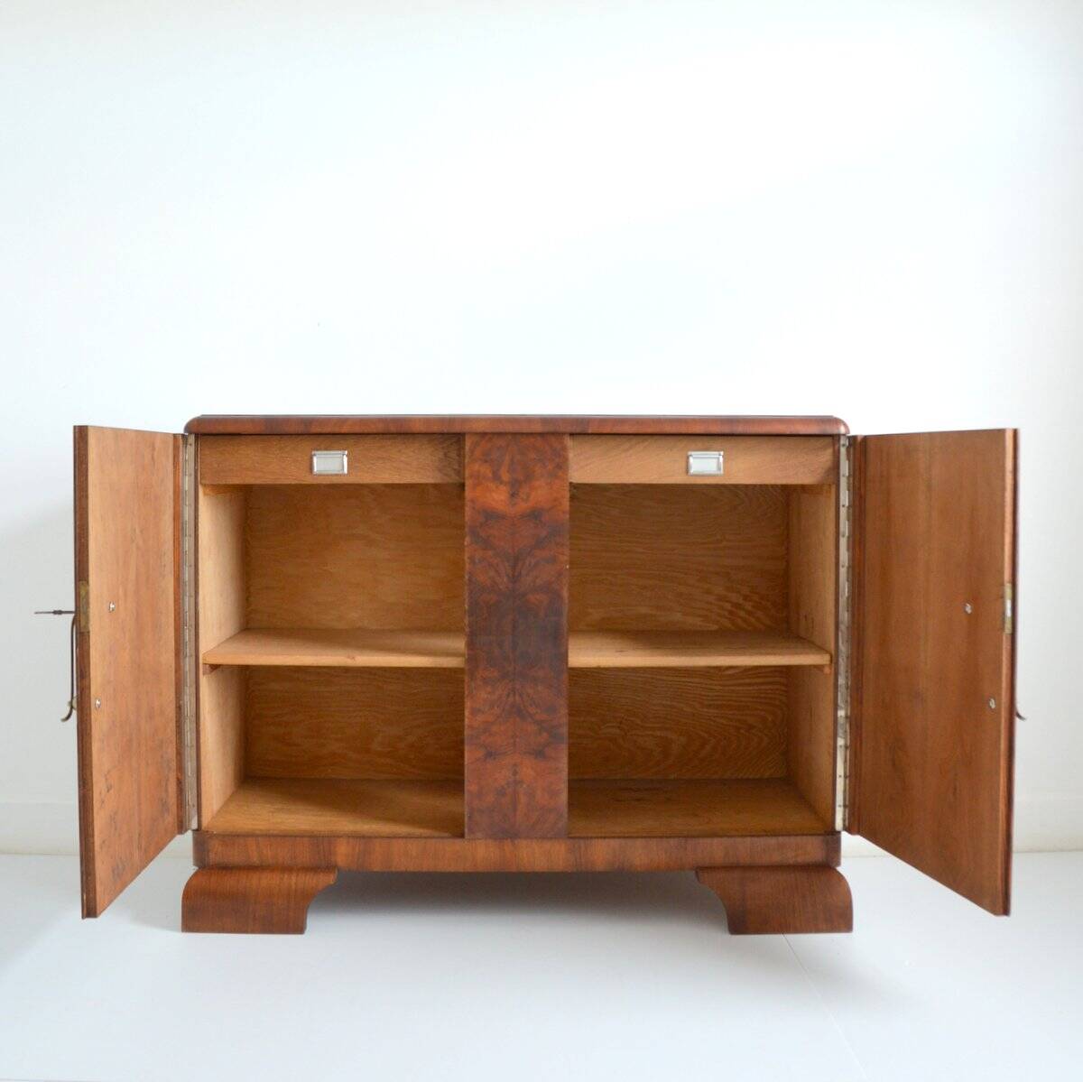 Furniture / Buffet 2 doors Art Deco 1930 vintage
