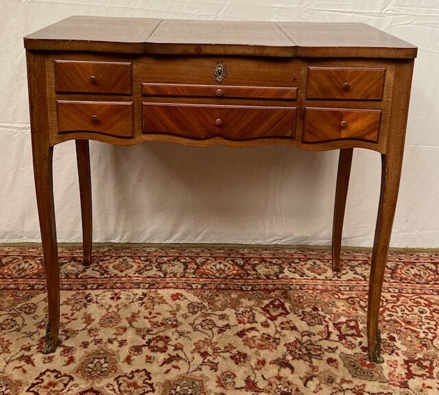 Louis XV dressing table in marquetry 20th