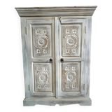 white chest of drawers