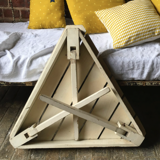 Folding coffee table