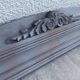 Ancien fronton  de armoire