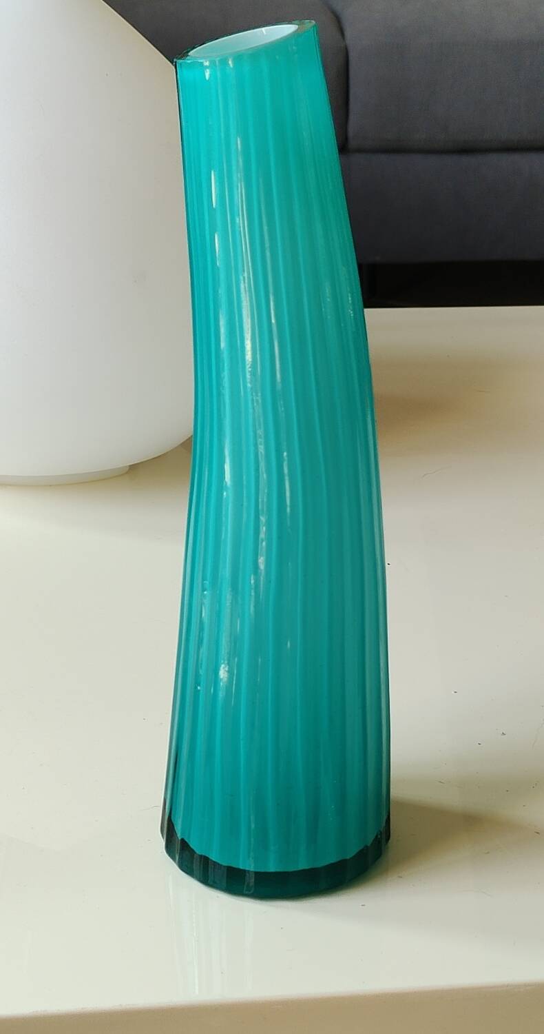 Design Horn/Curved Vase with Ribbed Effects. Turquoise Blue