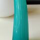 Vase Design Corne/Courbé effets nervures. Bleu turquoise