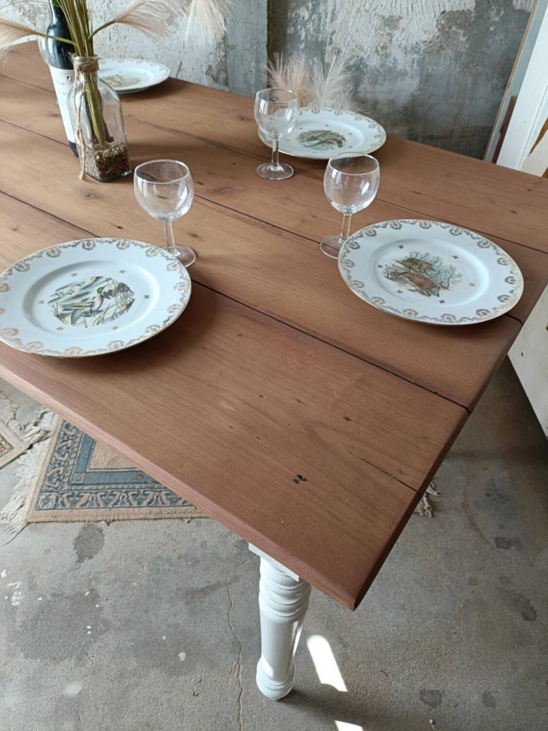 Farmhouse table