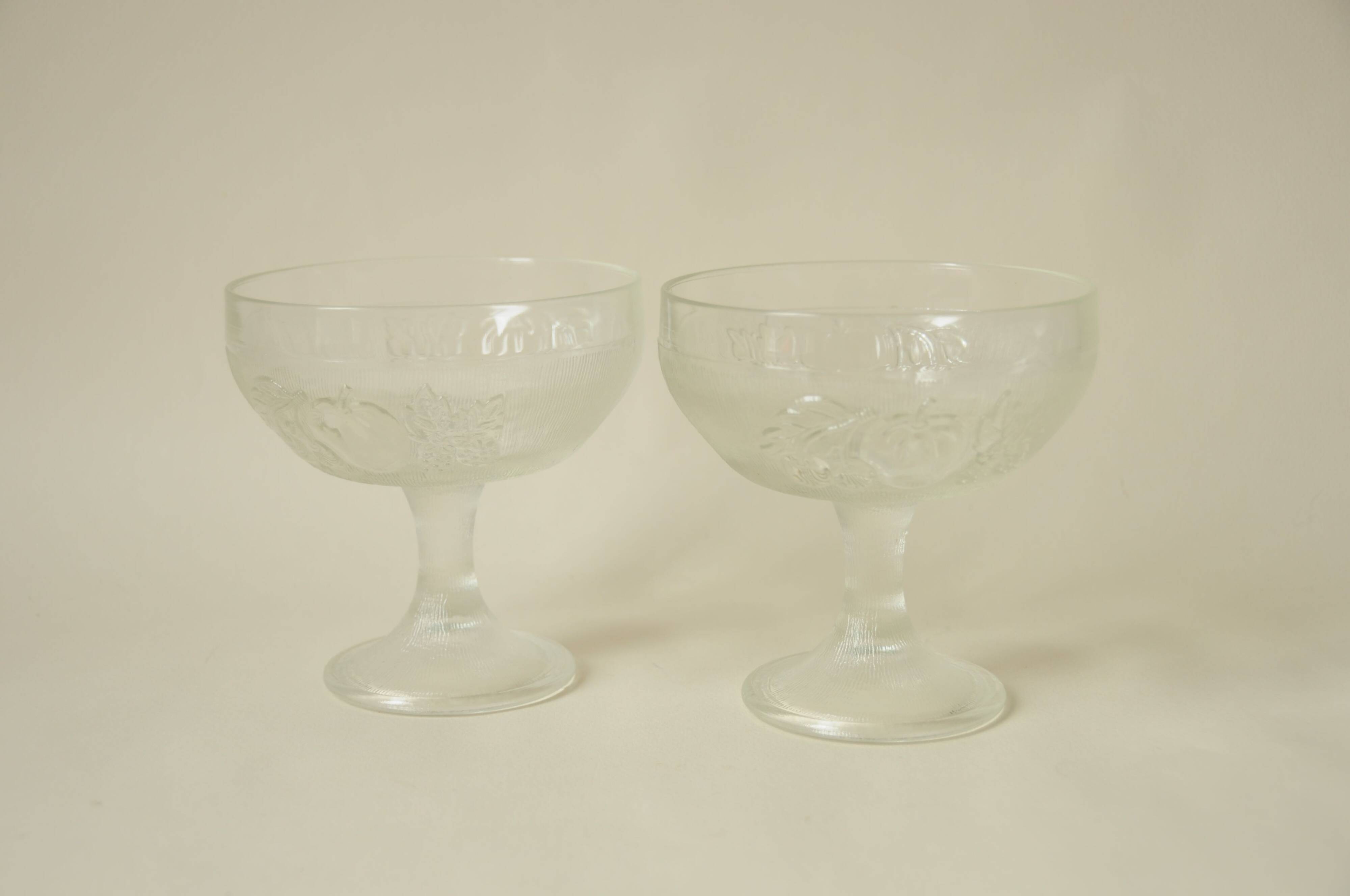 Vintage footed dessert bowls in molded glass - fruit motifs