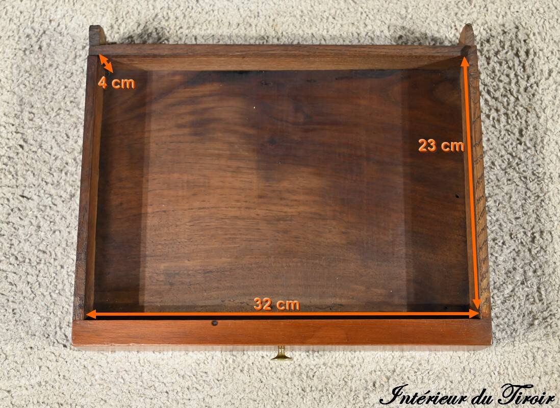 Small Mahogany Living Room Table, Louis XVI Period – Late 18th Century