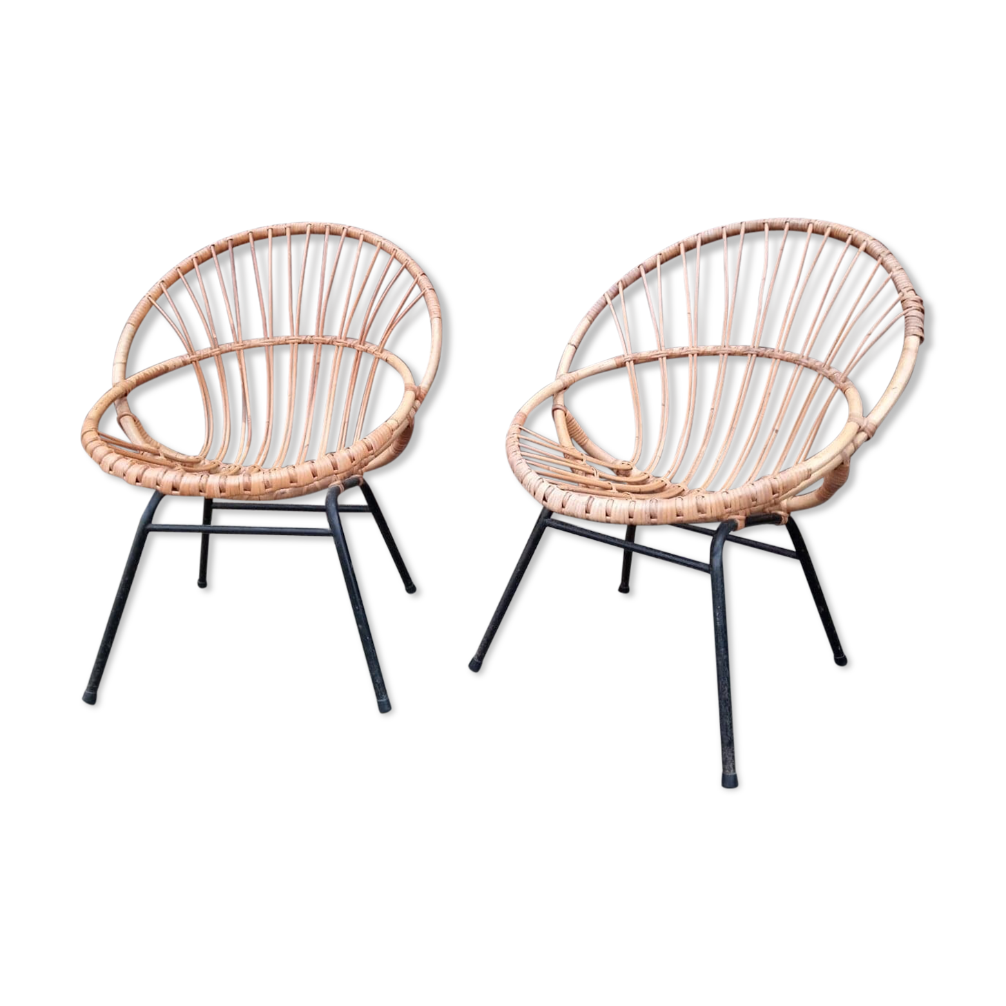 Pair of shell armchairs