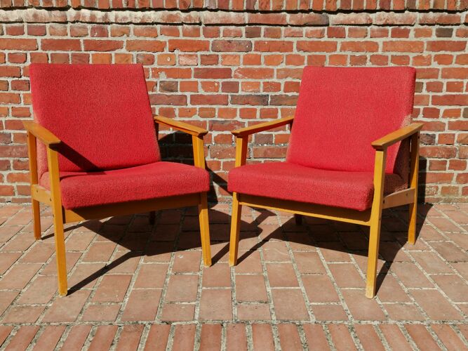 Paire de fauteuils rouge style scandinave 1960