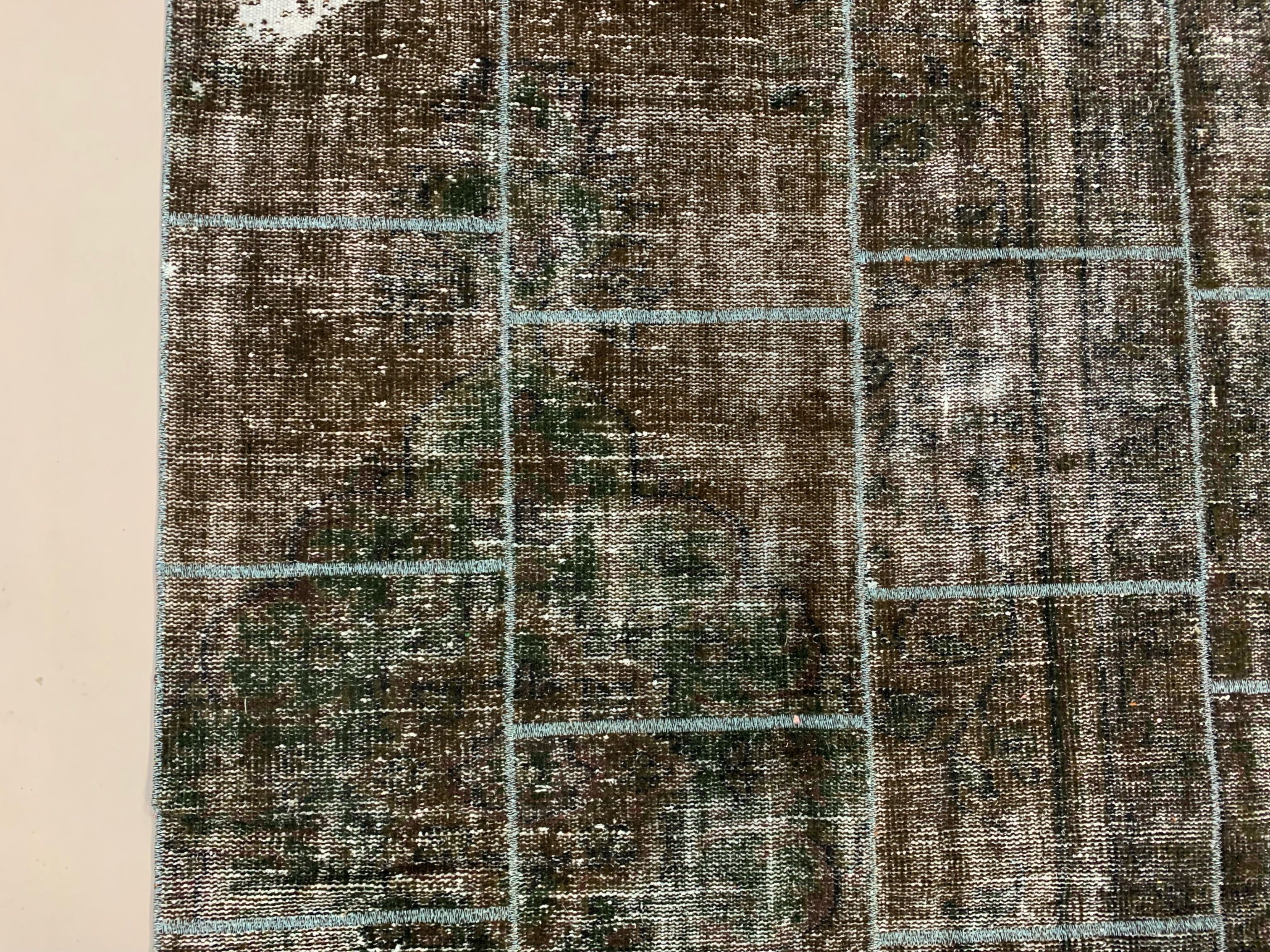 Distressed vintage turkish patchwork rug 217x151 cm wool medium