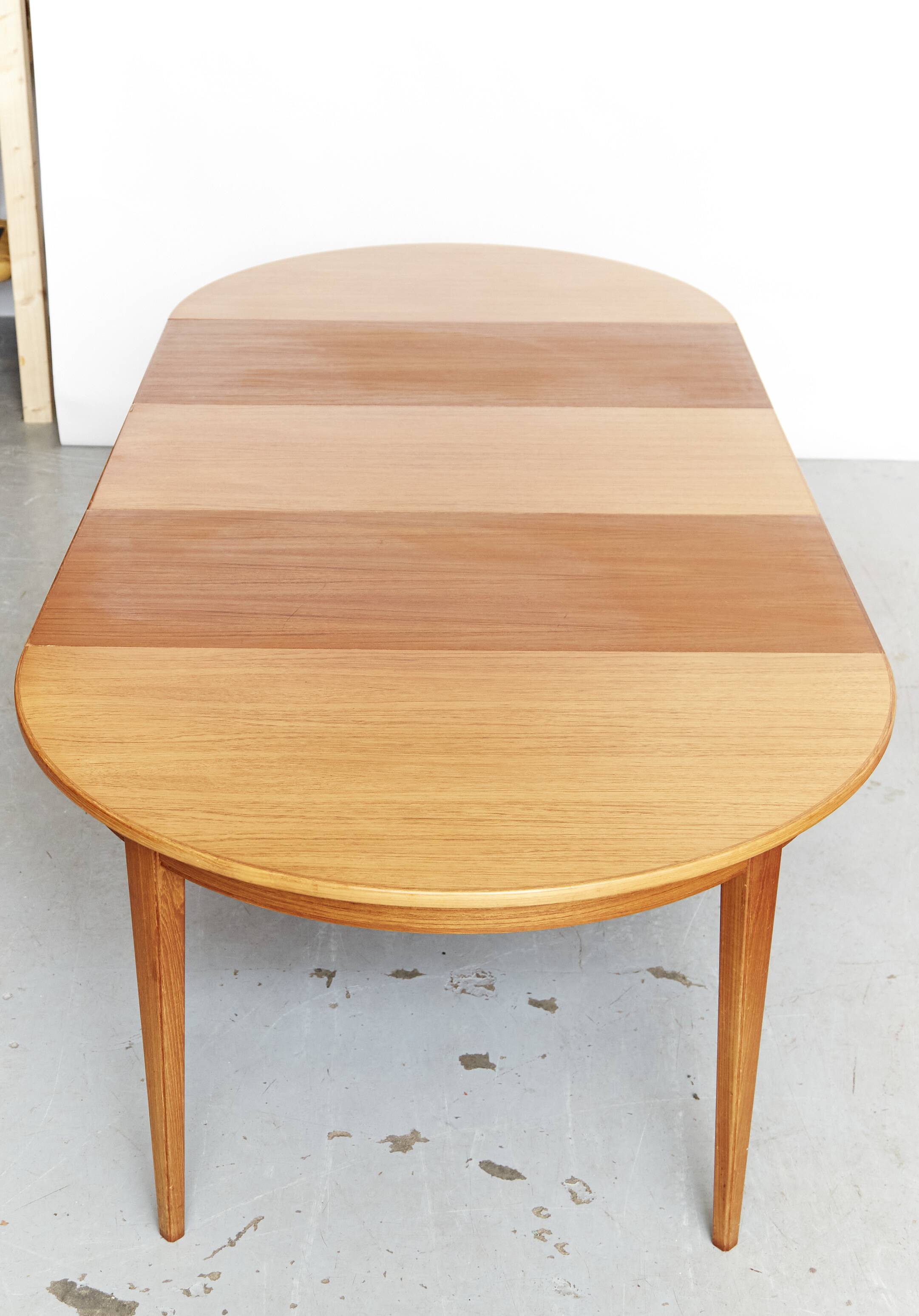 Table à manger en teck Gunni Oman n°55 pour Gunni Jun