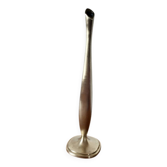 Vase soliflore en laiton