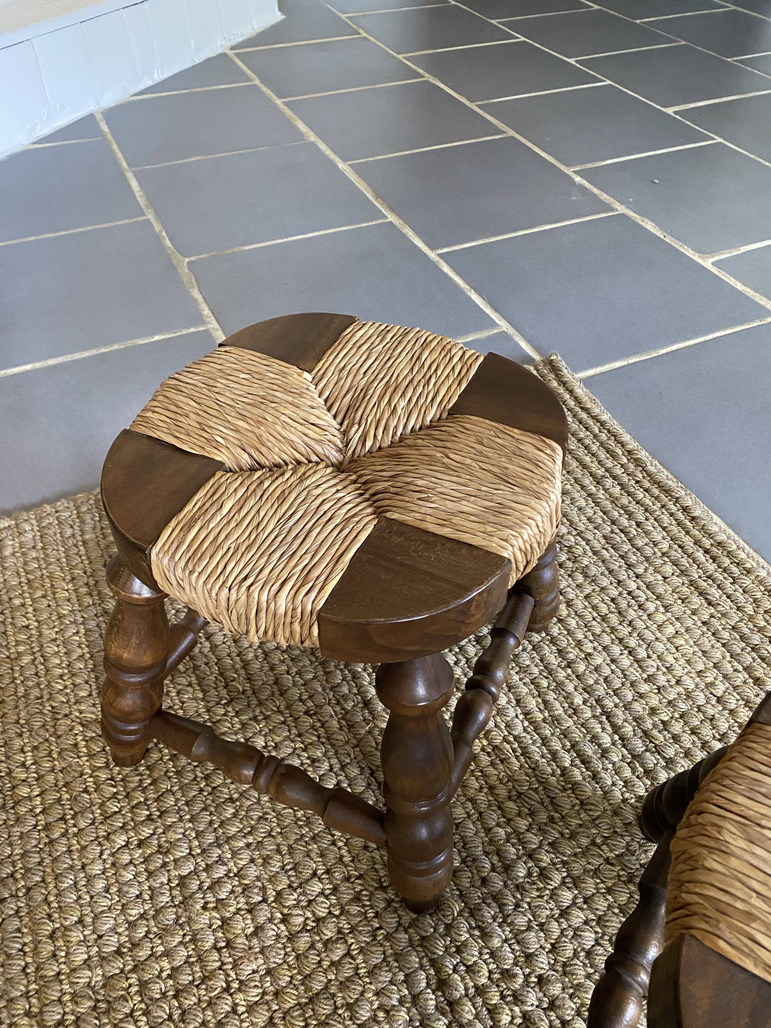 Paire de tabourets bois et paille vintage