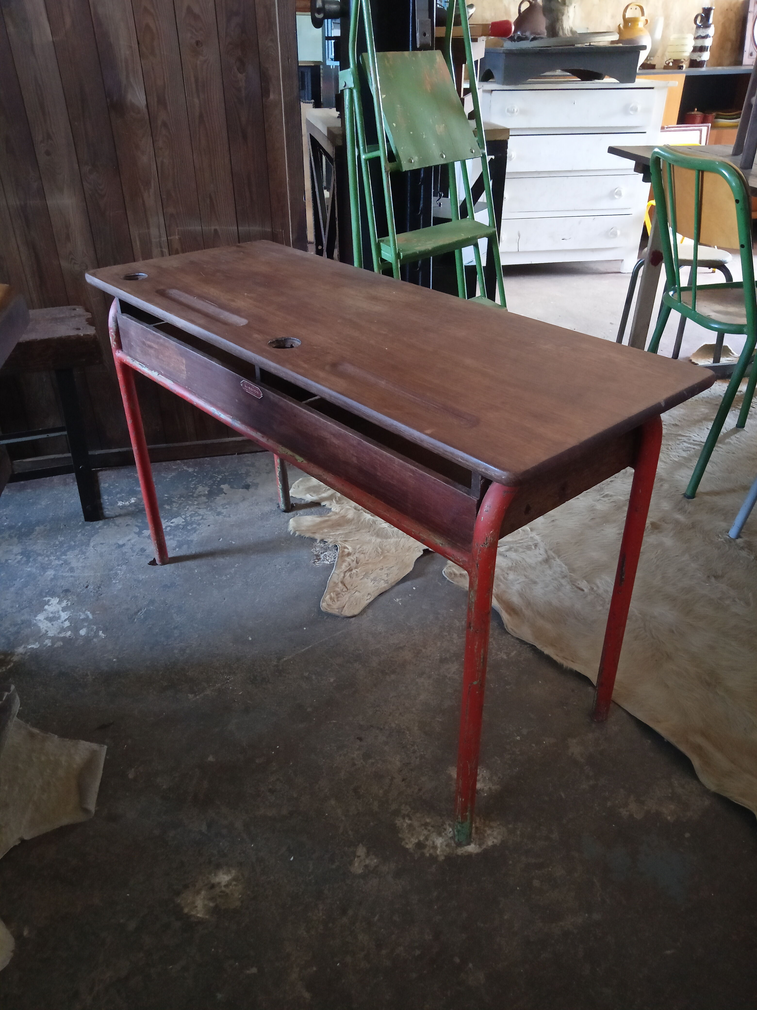 2-seater school desk