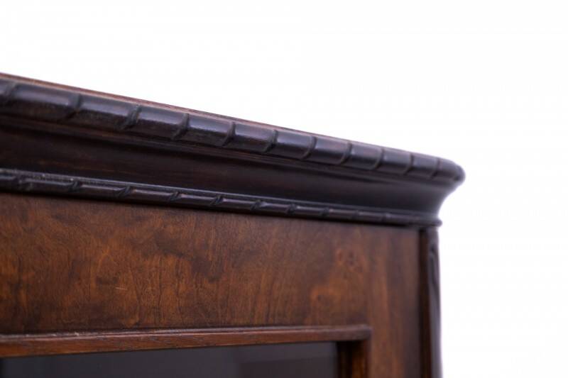 A chest of drawers/bar from around 1910, Western Europe.