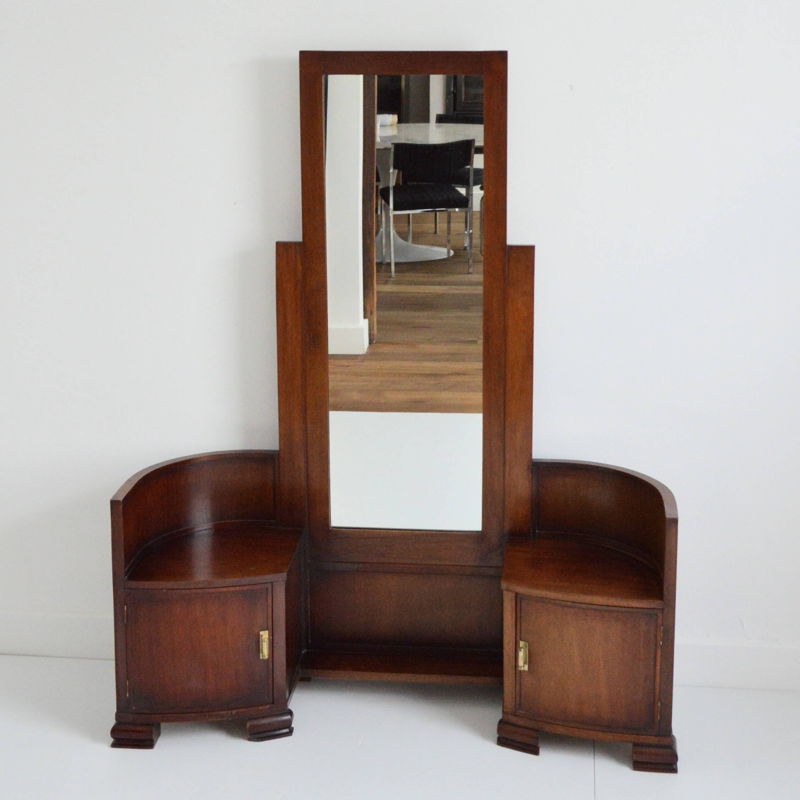 Hairdresser / Art Deco Entrance Furniture 1930