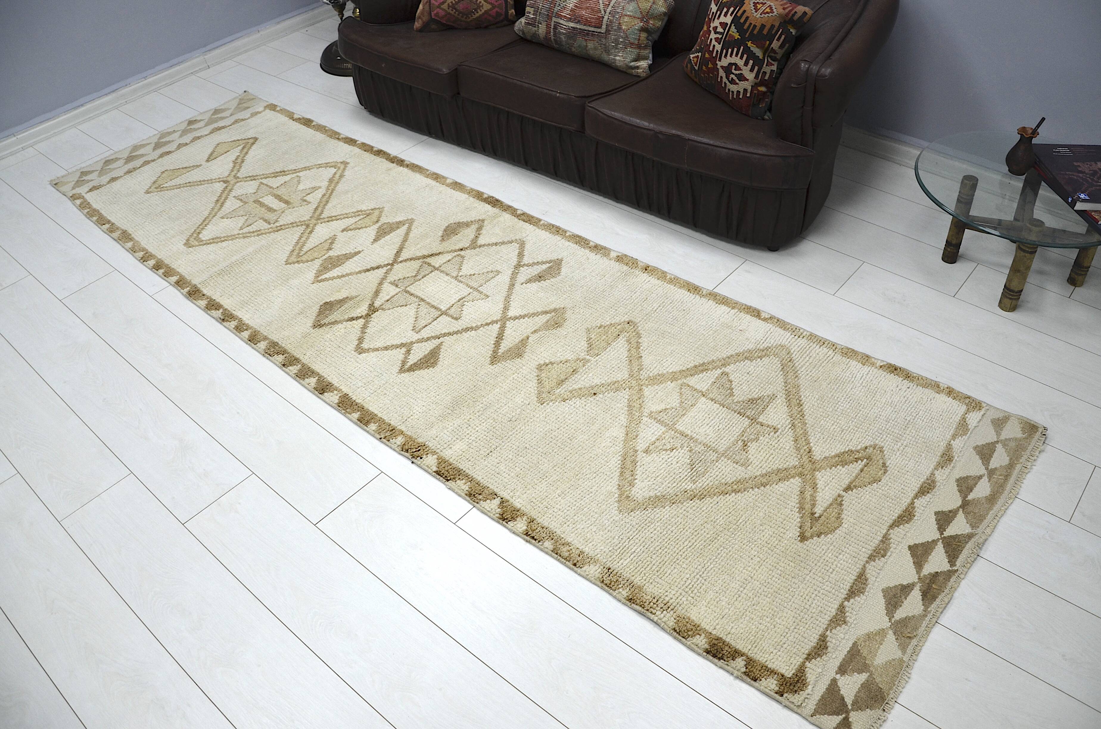 White & Beige Wool Handmade Rug sku 2215