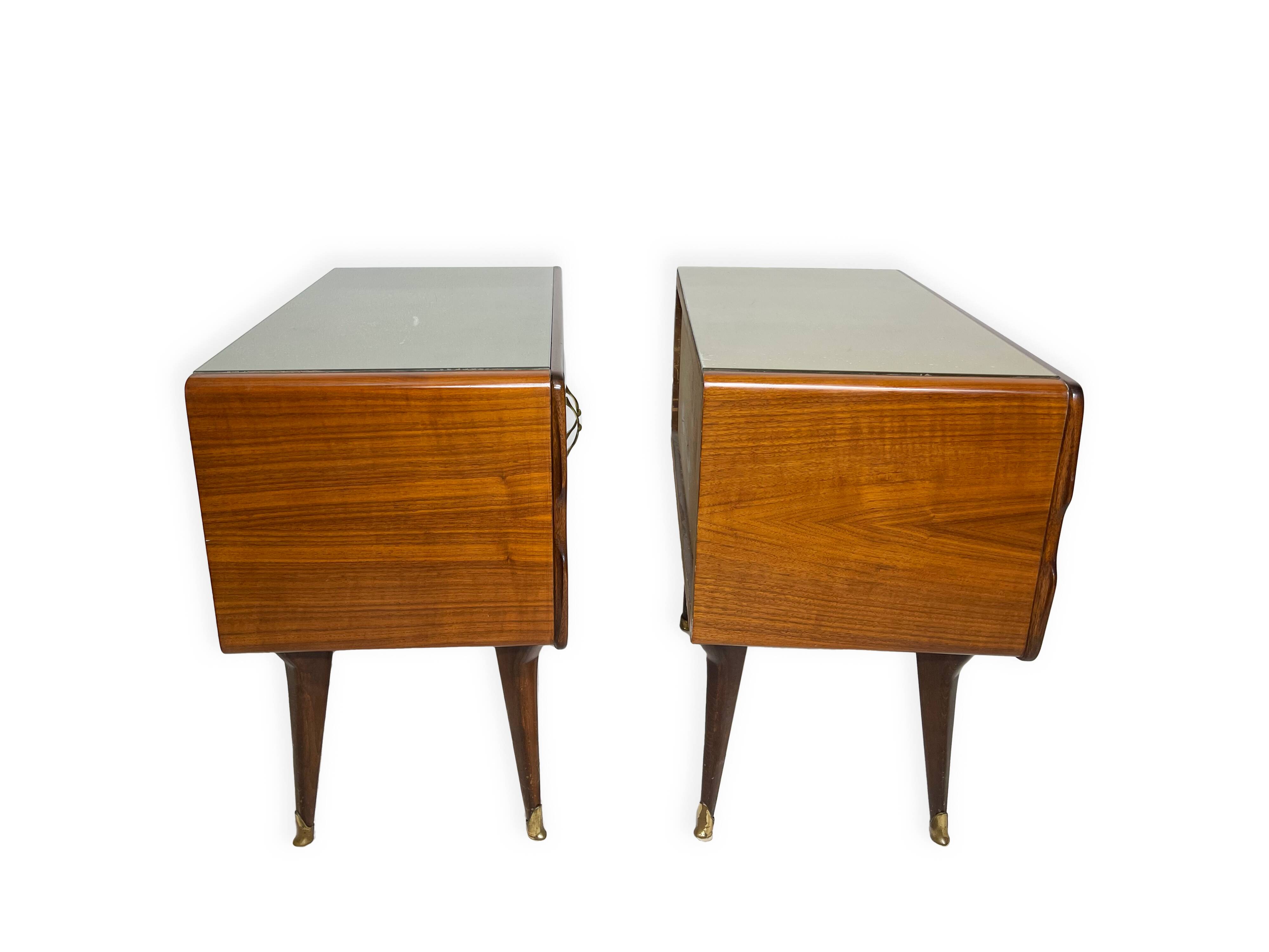 Tables de chevet, années 1950