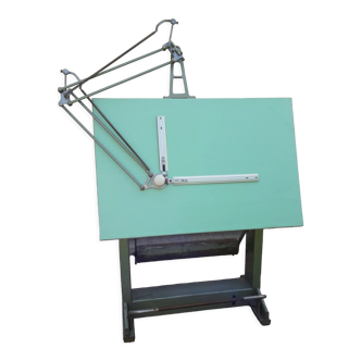 UNIC industrial drawing table