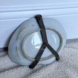 Decorative oval plate