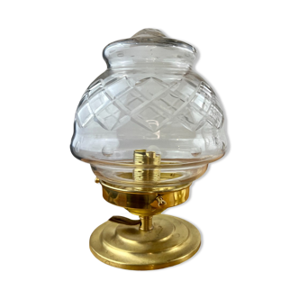 Vintage globe table lamp engraved and transparent chiseled