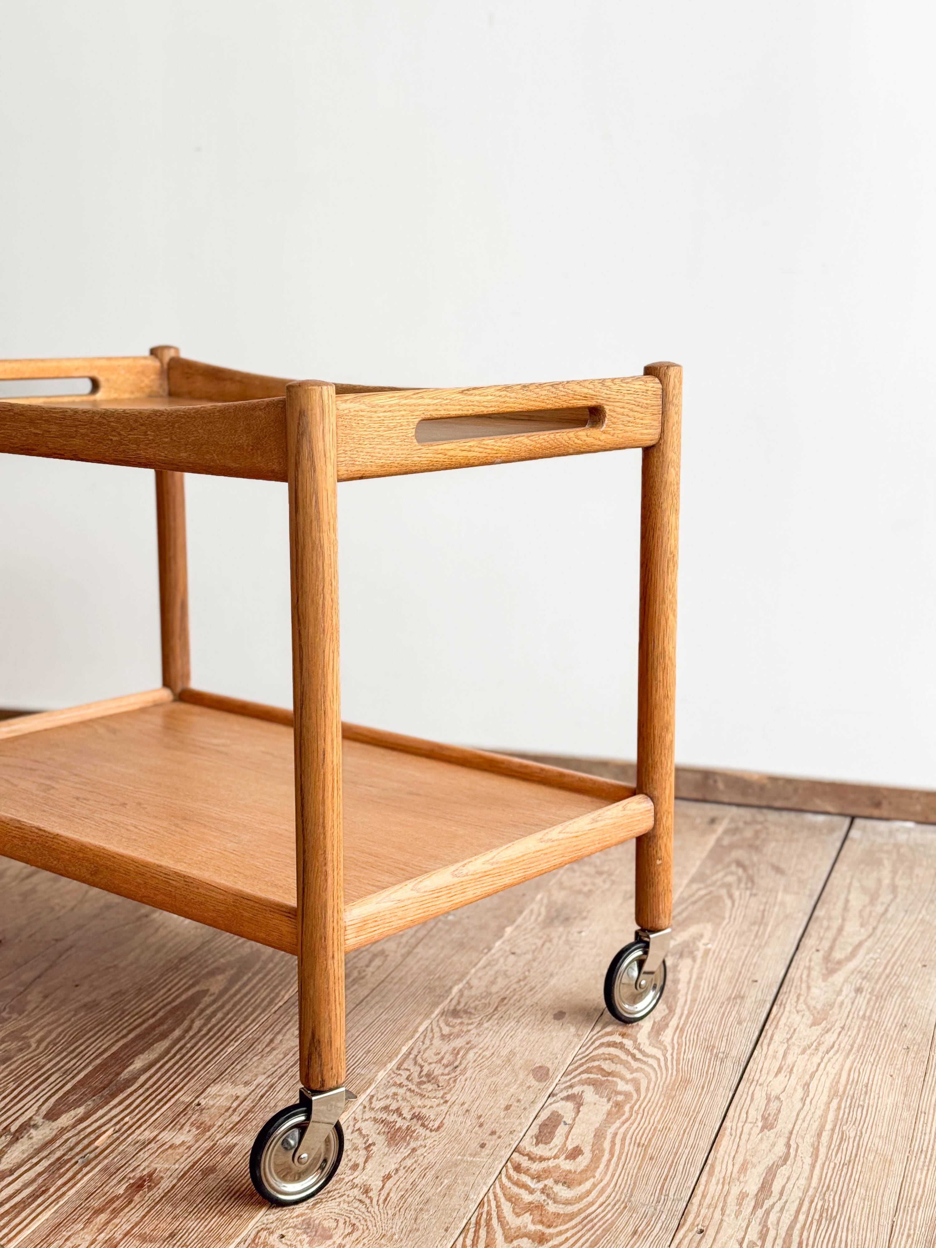 Chariot de bar Wegner en chêne pour Andreas Tuck