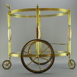 Troller bar in bronze and glass