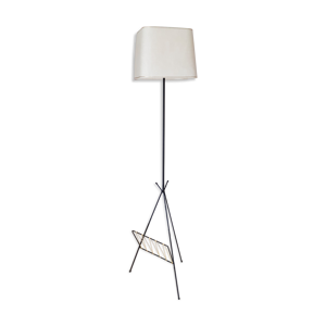 Lampadaire tripode noir porte-revues