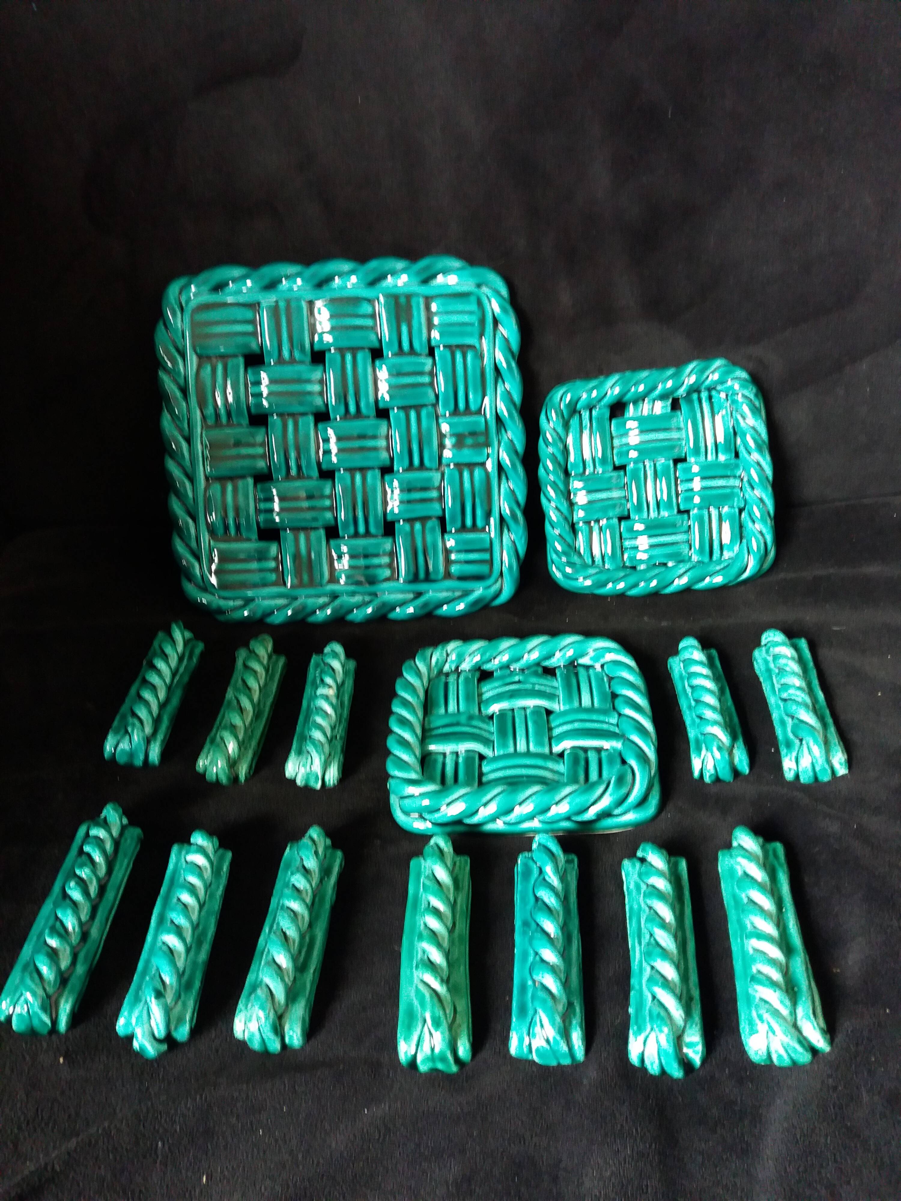 Emerald green braided slip trivet and bottle holder, knife holder