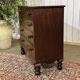 Victorian English commode from the 19th century in mahogany.