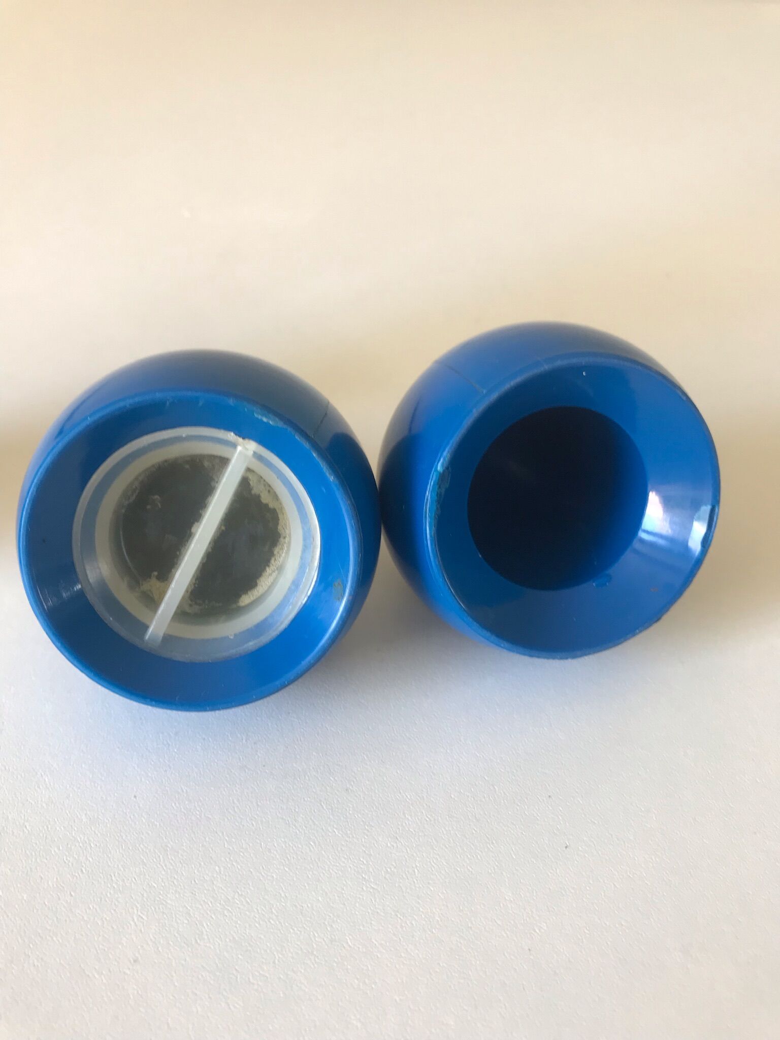 Guzzini shakers vintage design 70s